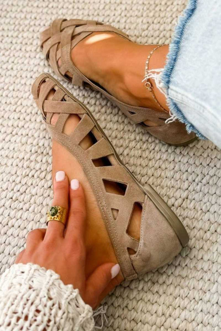 BETTY | Open Toe Flat Cross-Strap Sandals
