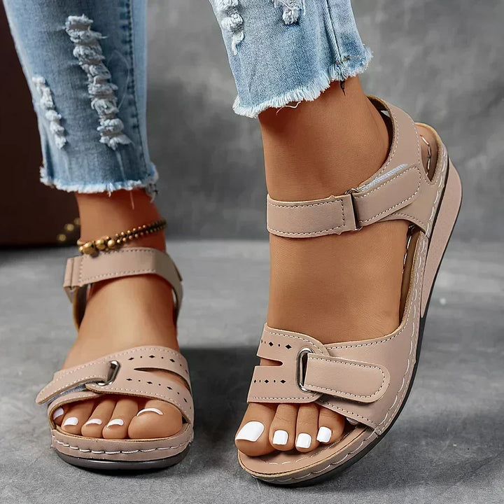 Cynthia | Sleek Comfort Sandals