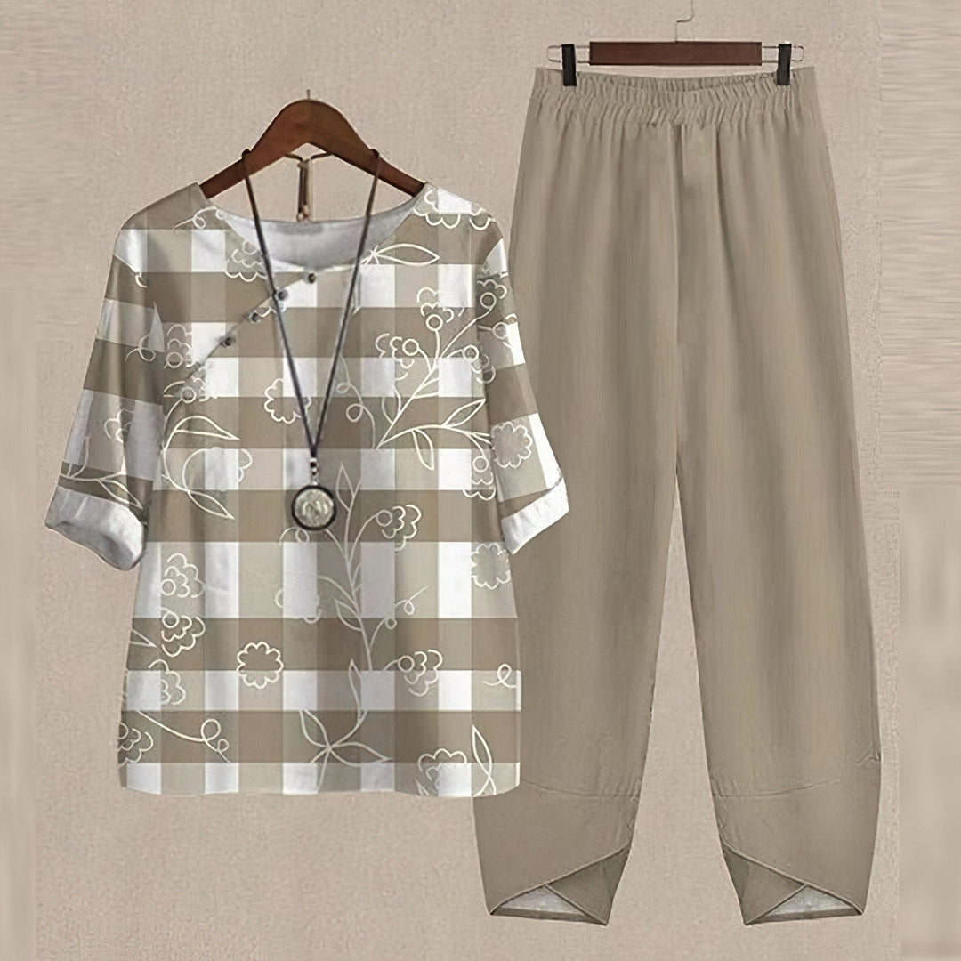 GWENDOLYN | Comfortable Chic Shirt & Trouser Set