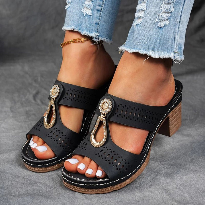 CLAIRE | Chic Orthopaedic Sandals