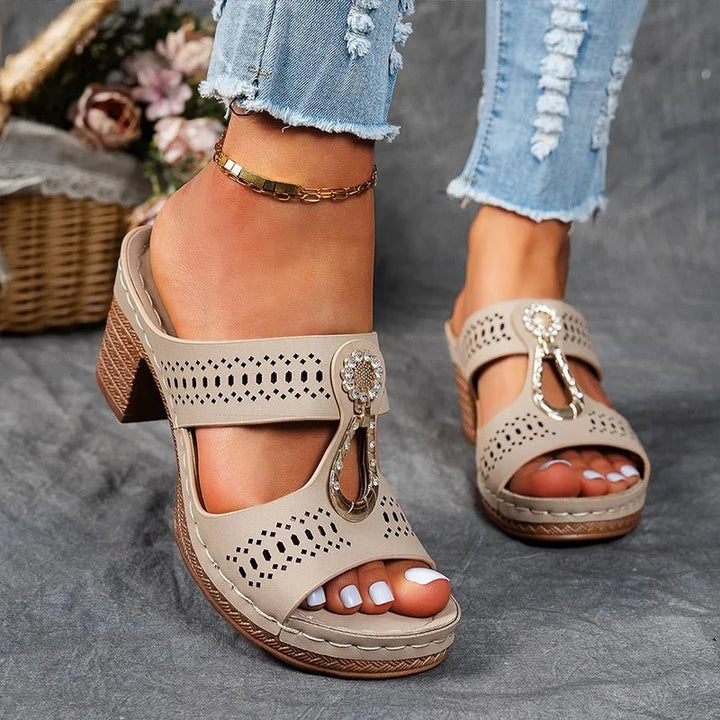 CLAIRE | Chic Orthopaedic Sandals